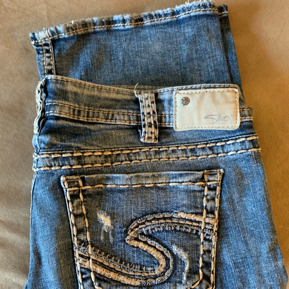 Silver Jeans Tuesday Style